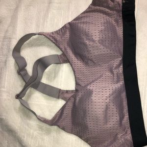Pink Victoria secret sports bra pink/XS